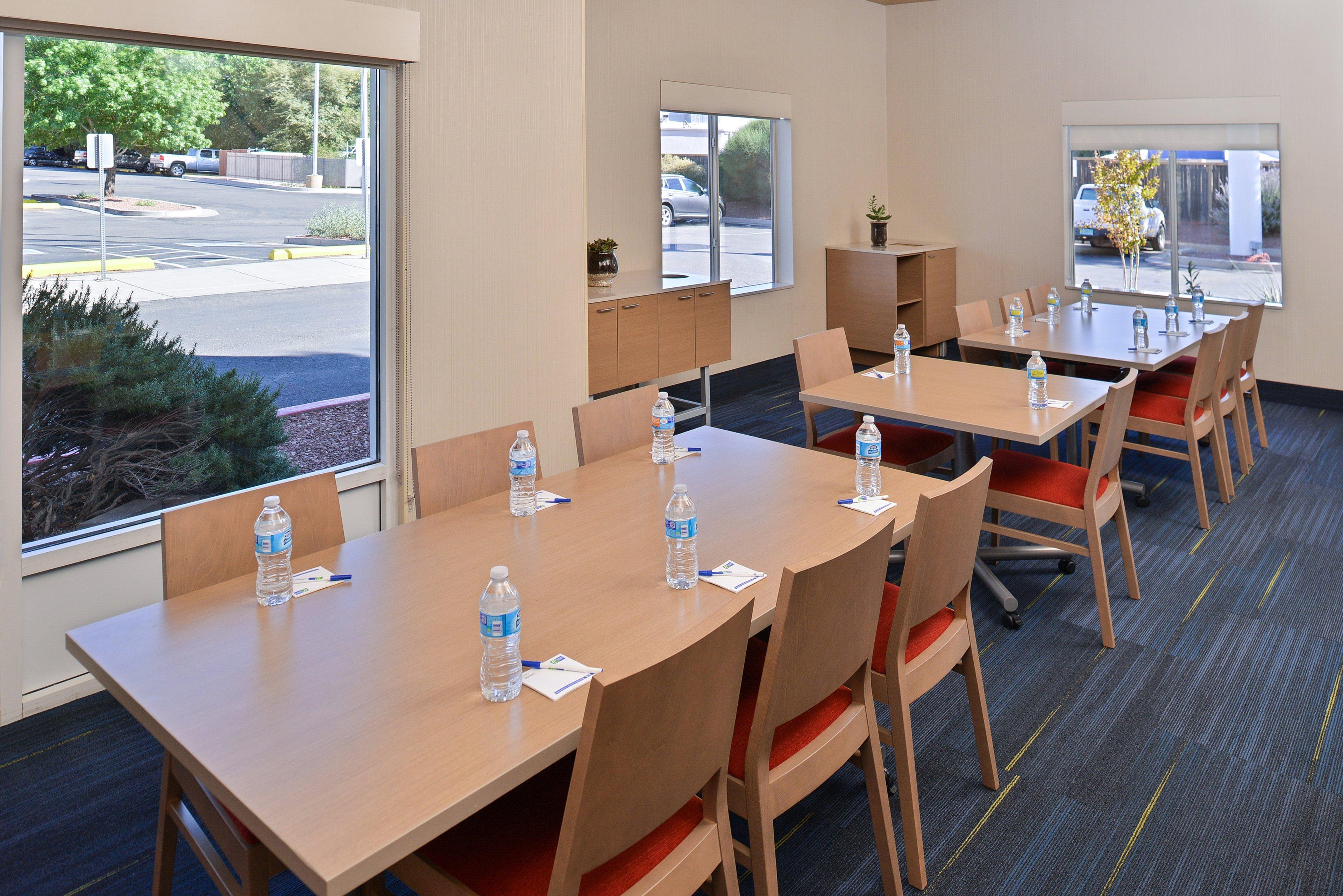 Holiday Inn Express Albuquerque N - Bernalillo By Ihg Экстерьер фото